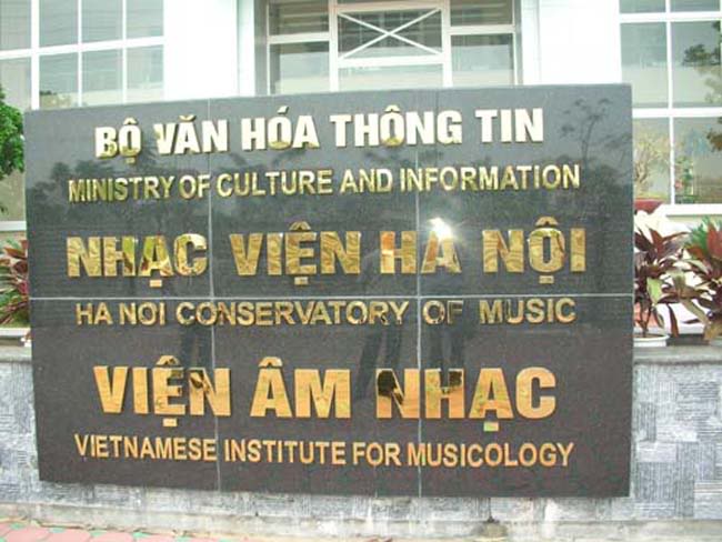 Biển chữ nổi Đồng nhạc viện Hà Nội Biển chữ nổi Đồng nhạc viện Hà Nội